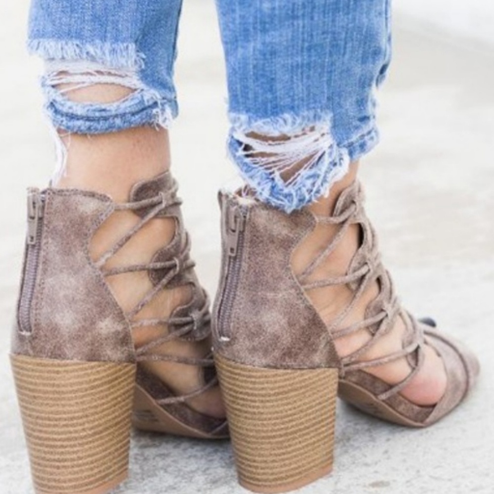 5.5, 6, AVAILABLE!  NUDE Ankle Booties - Picture 2 of 4
